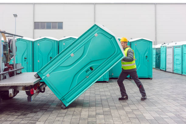 Portable Toilet Options We Offer in Mauston, WI