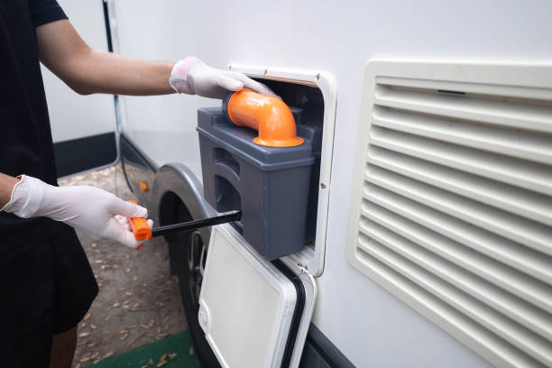 Portable Toilet Options We Offer in Mauston, WI